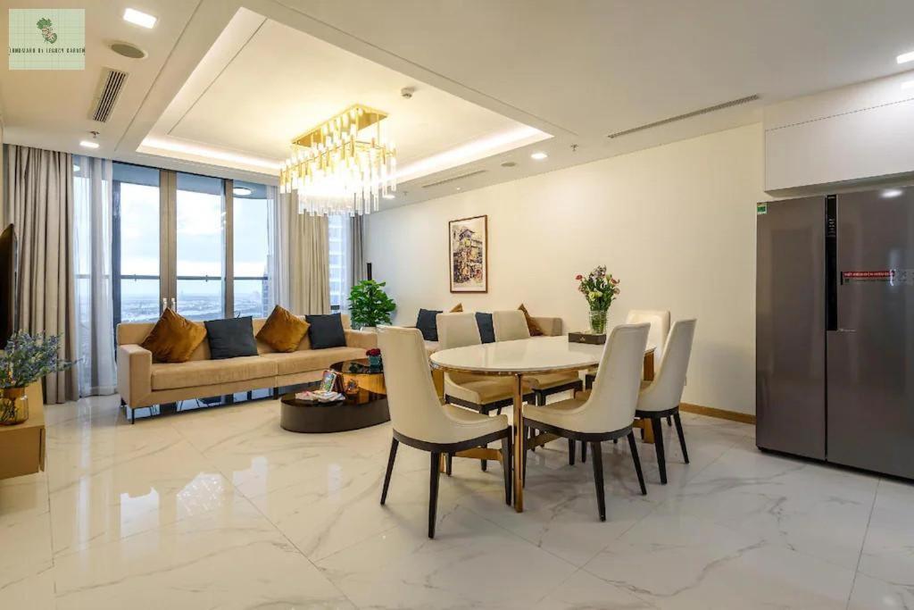 Landmark 81 Legacy Garden Apartment *